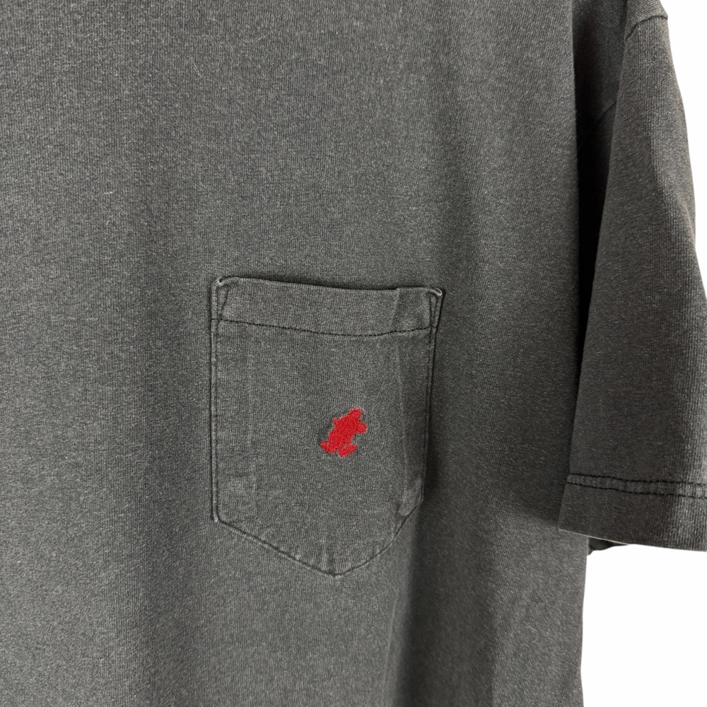 Vintage 90s Walt Disney Front Pocket Small Logo Faded Black Shirt Size XL - Picture 2 of 9